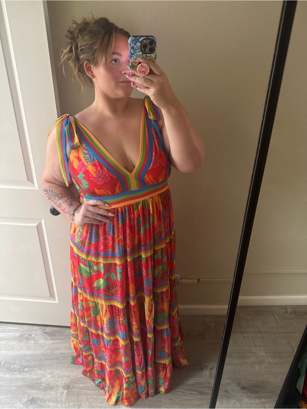 Fashion Nova Barbados Maxi Drees - Picture 3 of 3